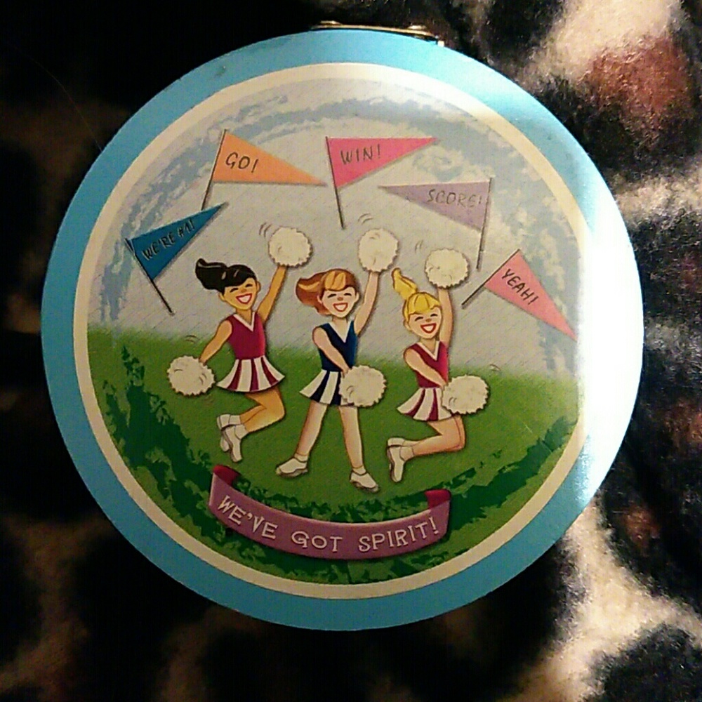 Cheer necklace